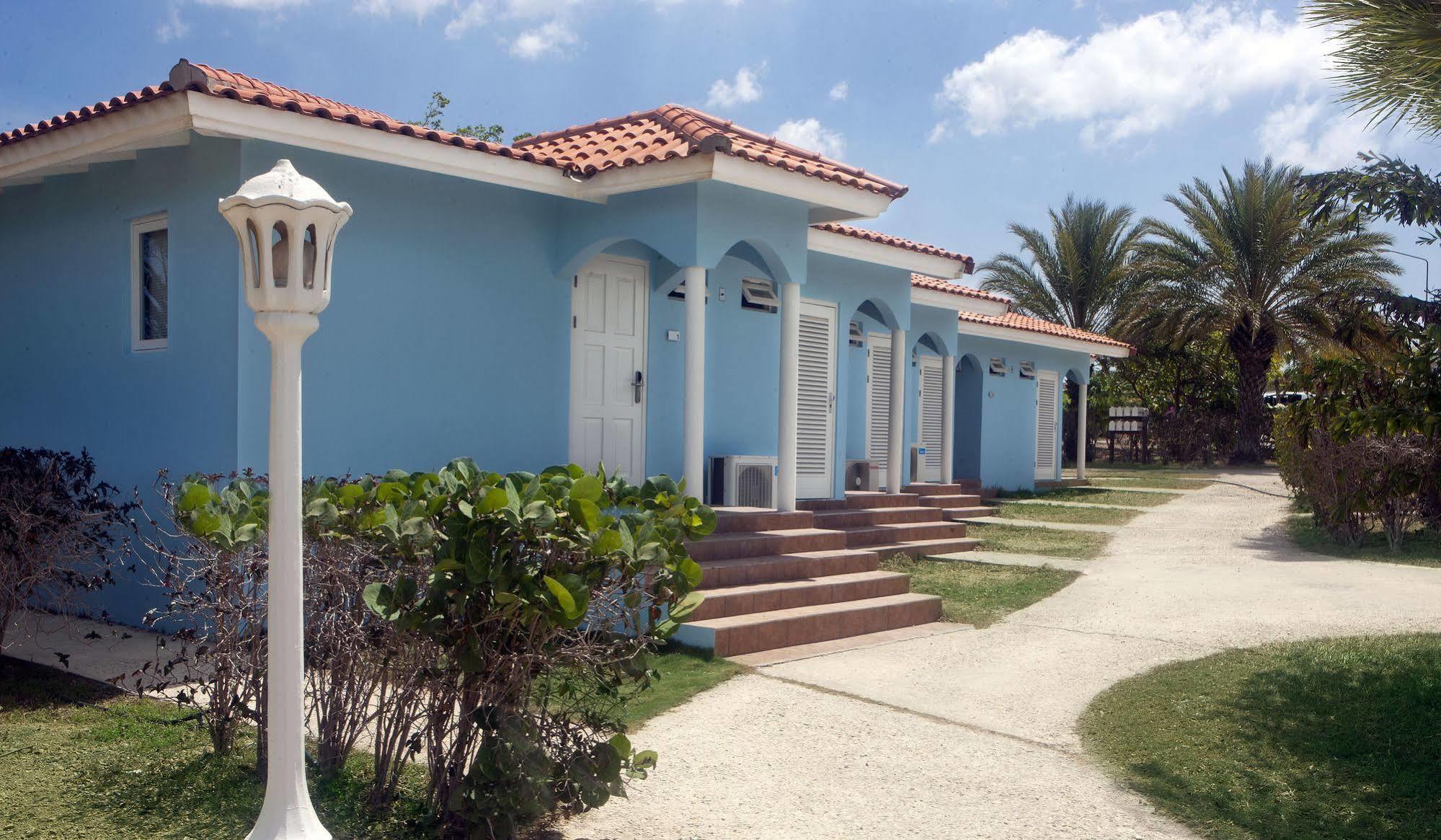 Blue Bay Lodges Curacao Экстерьер фото
